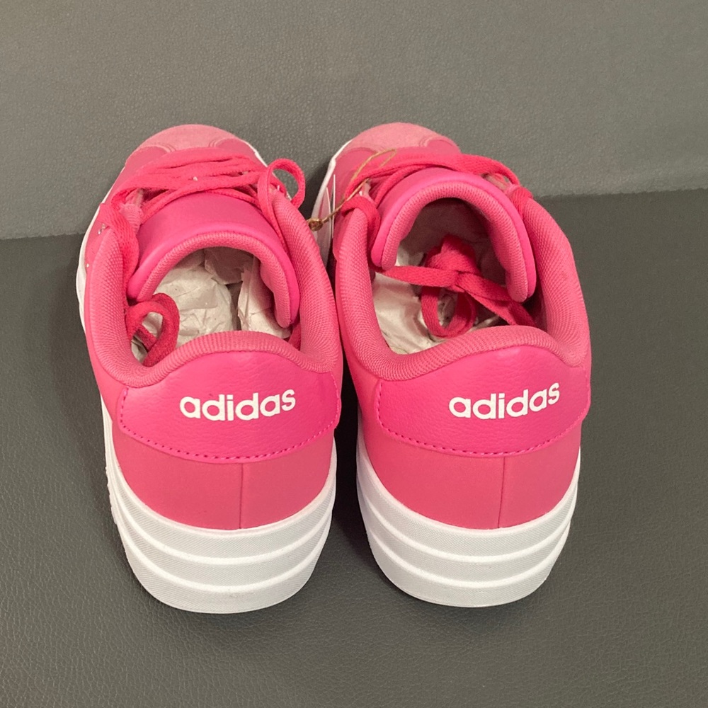Adidas Women's Bright Pink with Bling stripes! - Picture 5 of 7